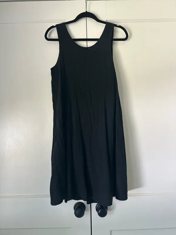 VTG Barbizon Black 100% Cotton Crinkle Gauze Dress Nightgown Shift Wooden Button - Image 3