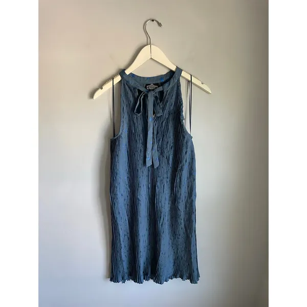 Angie NWT Slate Blue Star Print Pleated Sleeveless Dress Size M Boho Twee - Image 2