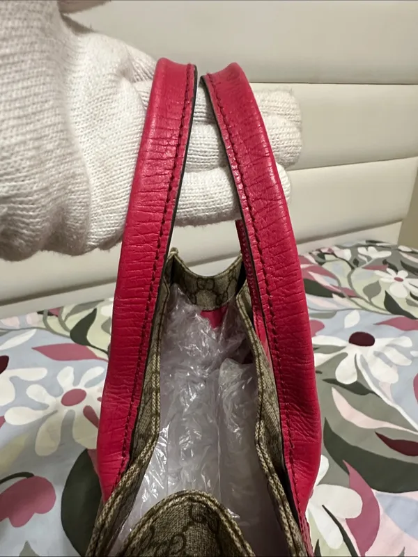Gucci PVC GG Supreme Tote with Pink Leather Handles - Image 10