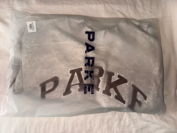 PARKE Sweatshirt - Image 3