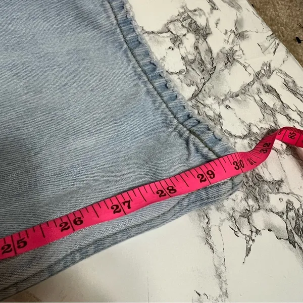 Levi’s low pro straight jeans light wash distressed Sz 32‎ - Image 8