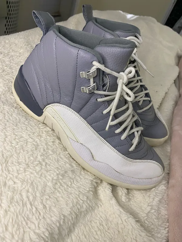 Nike Air Jordan 12 Shoes Mens Size 9.5 - Image 2