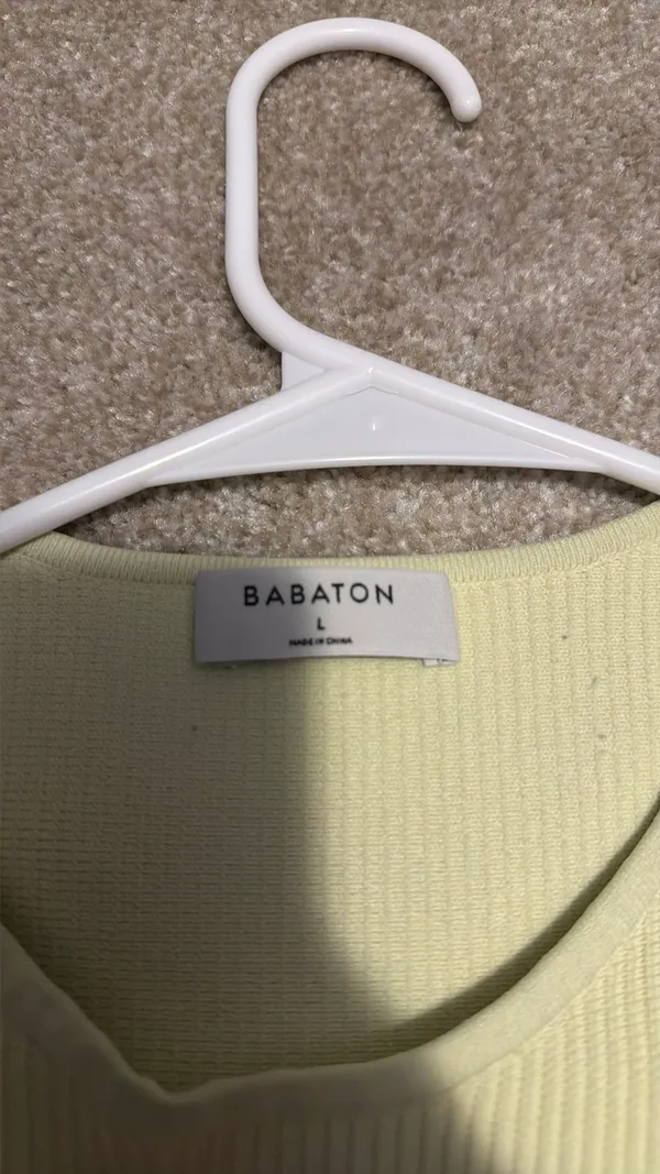 Aritzia Babaton Top Sculpt Knit - Image 2