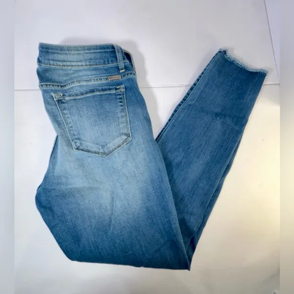 EUC KANCAN Jeans - Image 3