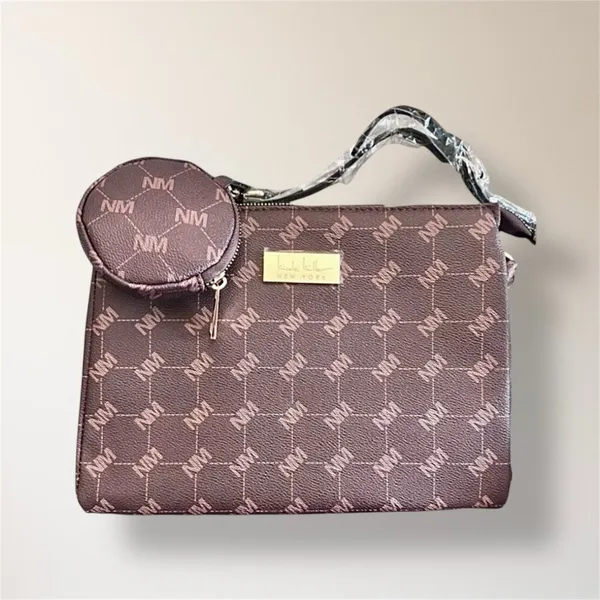 New Nicole Miller‎ New York Brown Monogram Crossbody Bag Coin Purse Minimal Luxe - Image 4