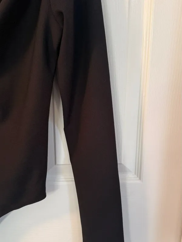 NWT Abercrombie & Fitch Black Long Sleeve Asymmetrical One-Shoulder Bodysuit S - Image 7