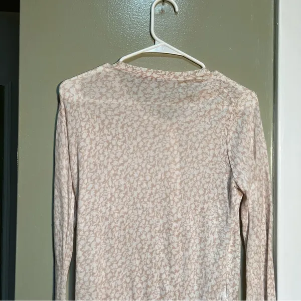 Loft Women's Size Medium Cardigan Sweater Beige White Floral Lightweight Cotton - Image 6