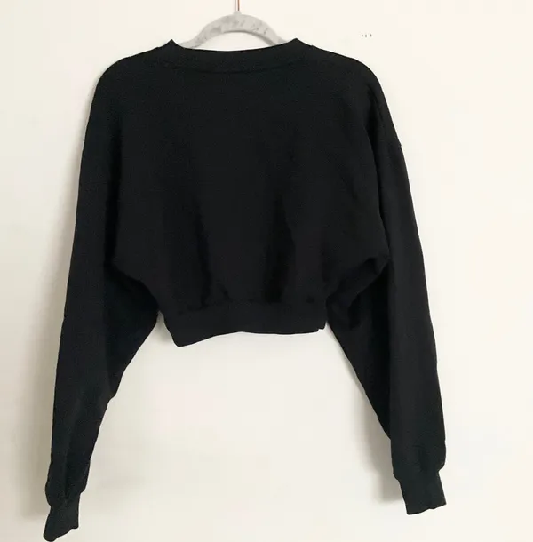 Alo Yoga Cropped Accolade Crewneck Black S - Image 7