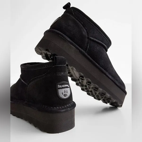 BearPaw Retro Super Shorty Platform Leather Ankle Boots, NWT, Size 9 - Image 5