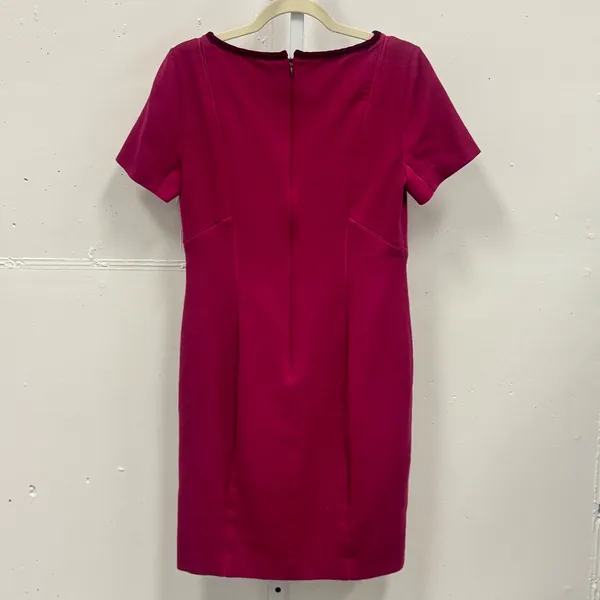 Elie Tahari Magenta Pink Wool Blend Shoulder Cut Out Velvet Trim Knee‎ Dress 8 - Image 2