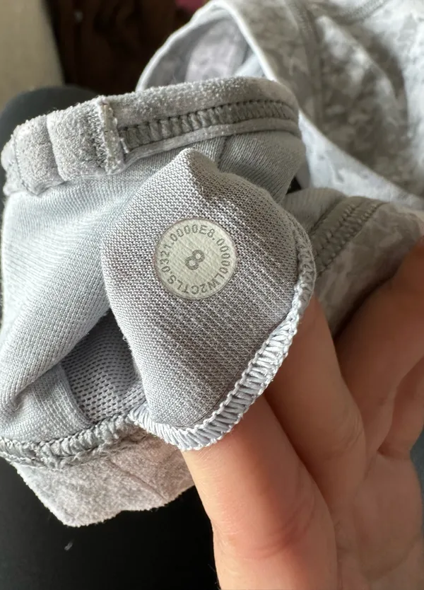 Lululemon Align Bra - Image 4
