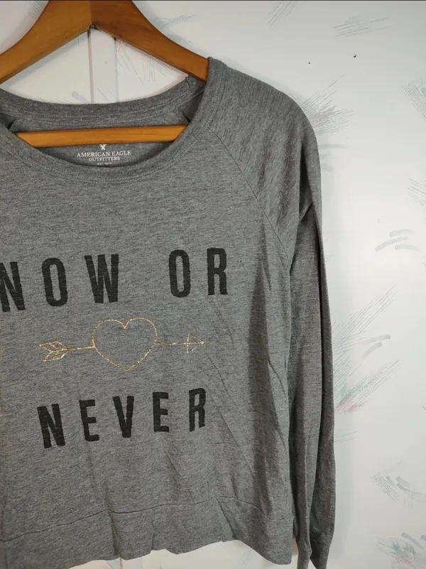 American Eagle Long Sleeve Top - Image 2