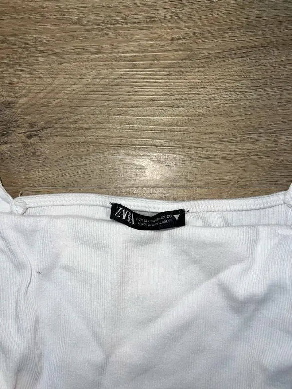 ZARA Crop Top Puff Sleeves - Image 2