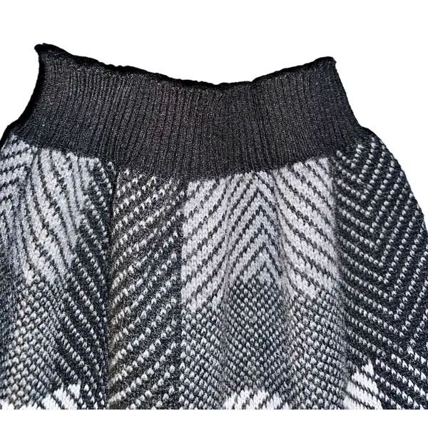 New Fast Long‎ Crop Grandpa Sweater Color Blocked Black Gray Women's Size Medium - Image 4