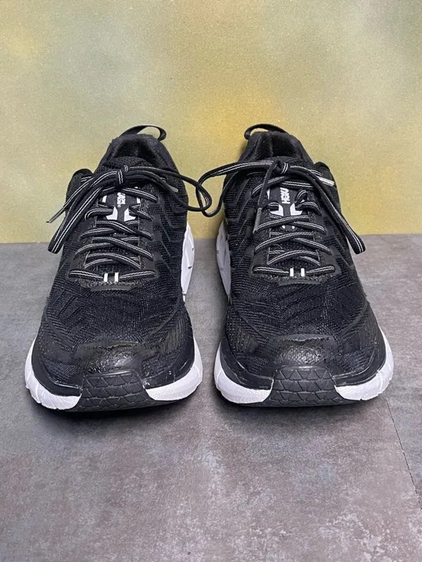 Hoka One One Clifton 4 Women's Black & White Running Shoes Size 9.5B - Image 5