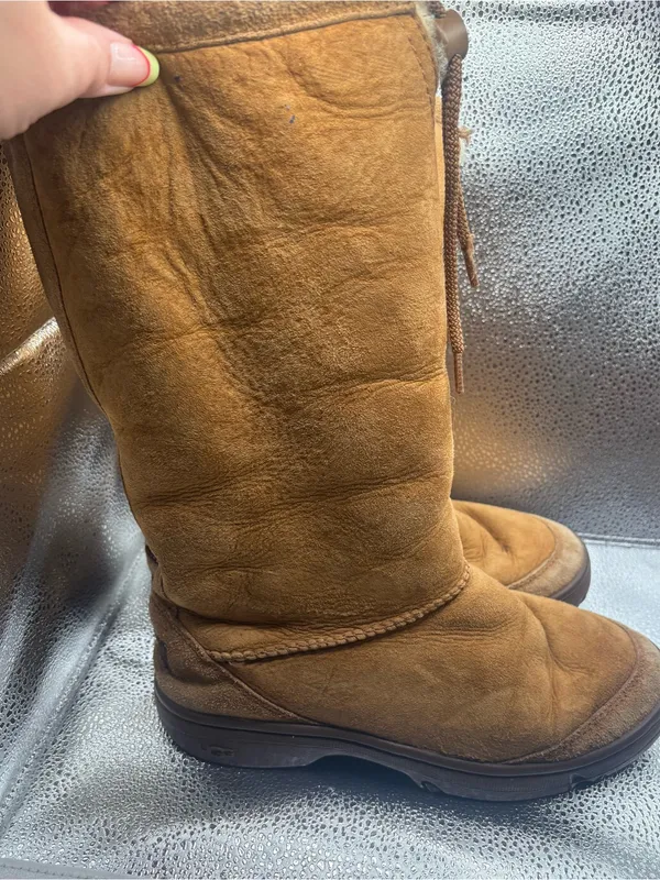 UGG Australia Ultimate Tall Winter Boots Womens Size 8 Chestnut Drawstring - Image 2