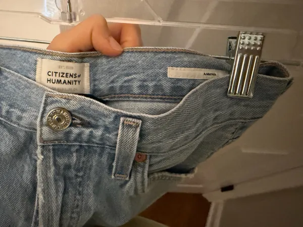 Aritzia Jeans - Image 3