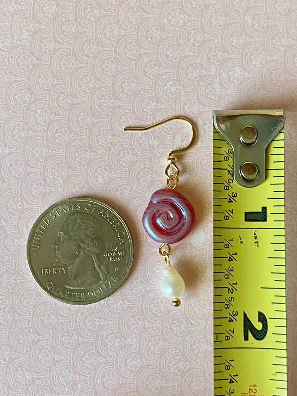 Handmade boho grunge fairy whimsical funky style quality Czech glass swirl pearl dangle earrings🌀⭐️ - Image 7