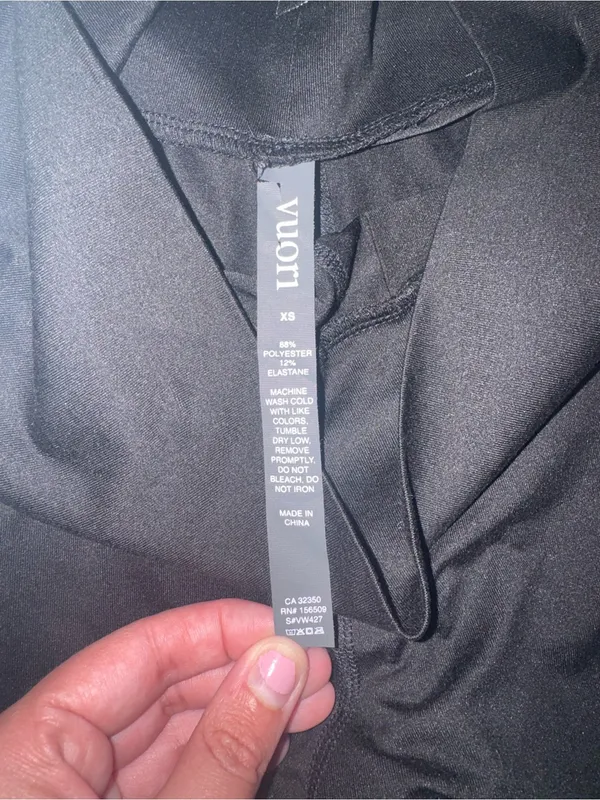Vuori Black Joggers - Image 4