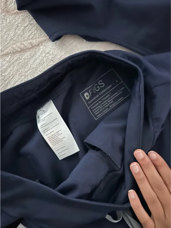 FIGS Scrub Jogger Pants - Image 3