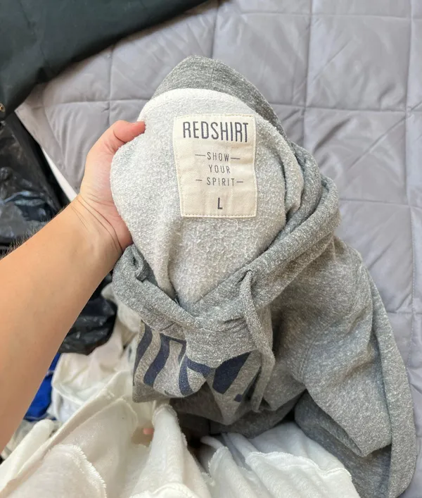 Uconn Sweatshirt Size L - Image 2