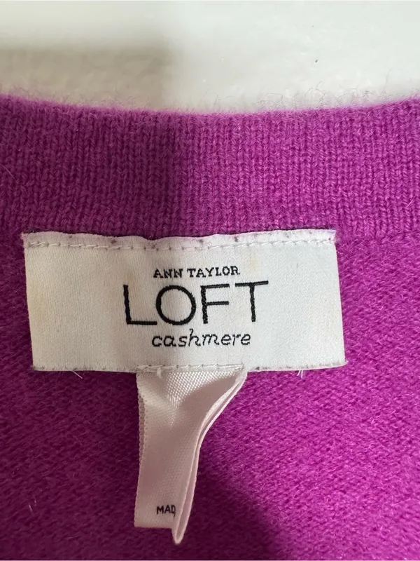 Loft Purple Cashmere V-Neck Cozy Women's Sweater - Image 6
