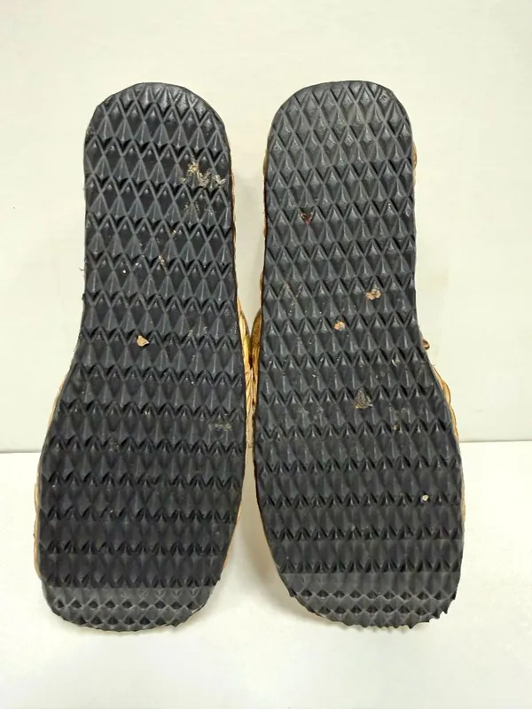 *RARE* Vintage Ananias Rattan Sandals - Image 11