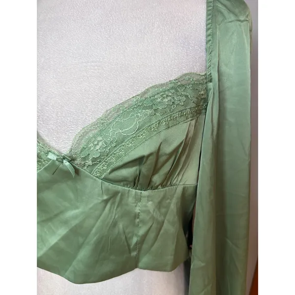 Princess Polly Sage Green Satin‎ Lace Trim Long Sleeve Festival Crop Top US 8 - Image 2