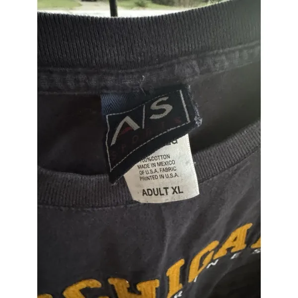 AS‎ Sports Navy Blue Size XL Embroidered MICHIGAN WOLVERINES Tshirt Vintage - Image 4