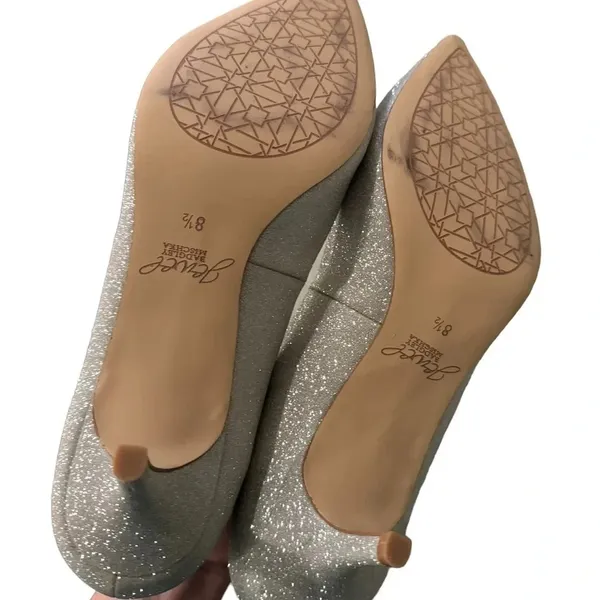 Jewel Badgley Mischka Women's Royalty Shoes,‎ size 8.5 - Image 3