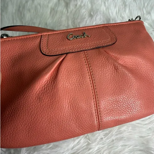 COACH y2k Ashley Mini Purse Wristlet Mini Purse - Image 8