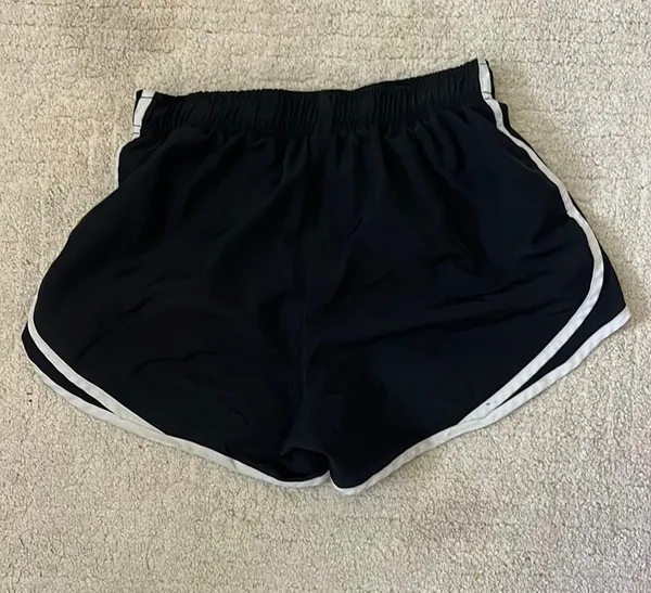 Nike Shorts Dri-Fit Running Women’s - Image 2
