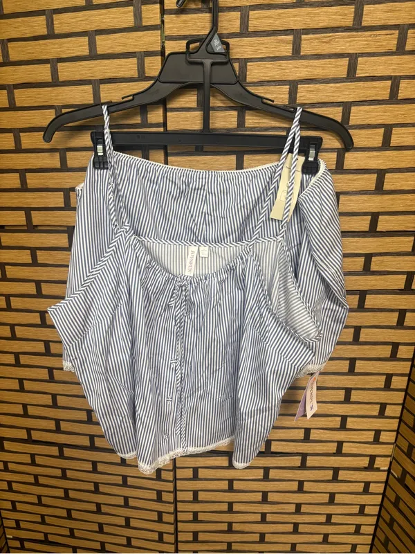 Joyspun blue and white cami and short pajama set size 3X - Image 2