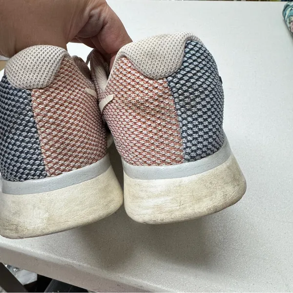 Nike Tanjun Racer Red White Blue Sneakers Womens 8.5 Running Shoes Casual - Image 9