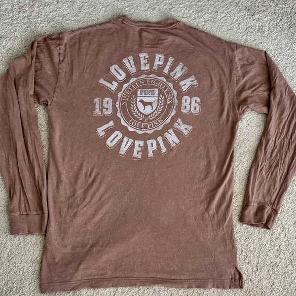 PINK Victoria's Secret Crest Logo Lounge Shirt Long Sleeve Medium Blush - Image 2