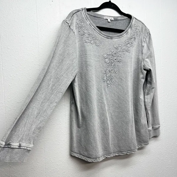 North Style Embroidered Floral Stonewash Sweater Womens Large Boho Whimsigoth - Image 5
