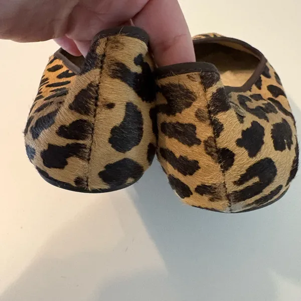 UGG Australia Blyss‎ calf hair Leopard Print Flats size 8 - Image 8