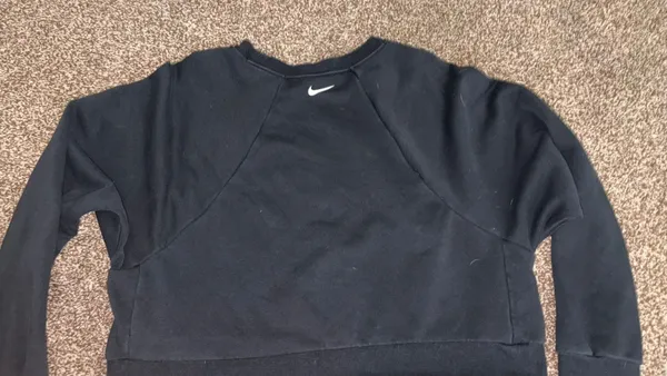 Nike Sweatshirt - Image 4