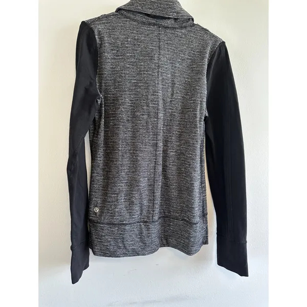 Lululemon Athletica 6 Gray‎ Cowl Mock Neck Full Zip Fitness Yoga Jacket Outdoor - Image 3