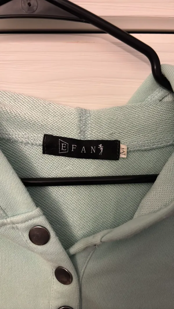 Mint Green Button Sweatshirt Size M - Image 3
