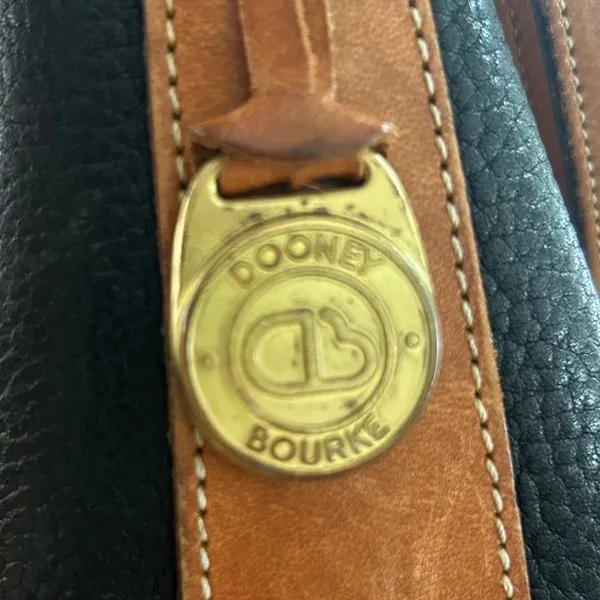 Vintage 90s Dooney & Bourke Bucket Bag Black Pebbled Leather Drawstring Tassel - Image 5