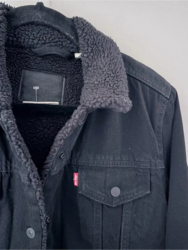 Levi's Premium Black Sherpa Lined Denim Trucker Jacket Size Large - Image 2