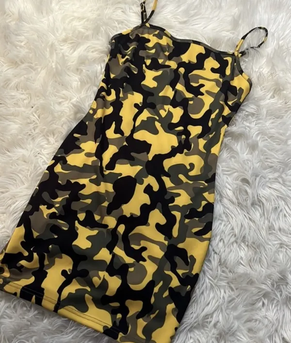 Akira Chicago Black Label Yellow Camo Bodycon Mini Dress - Image 5