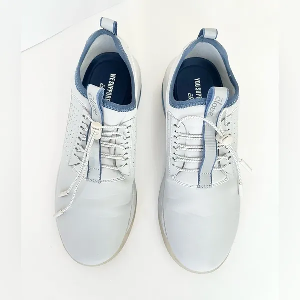 Clove reflective nurses shoes grey 9.5 Limited Edition - Image 3