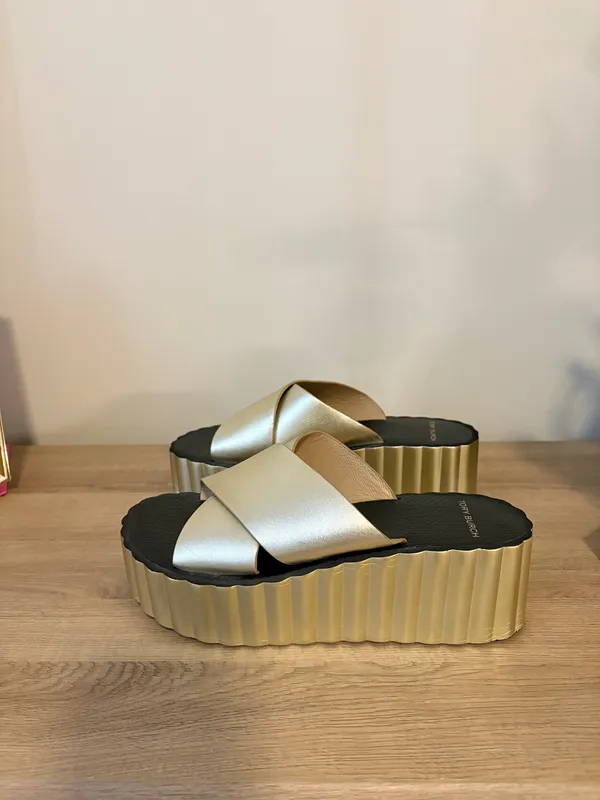 Tory Burch Gold Platform Sandals - Image 3
