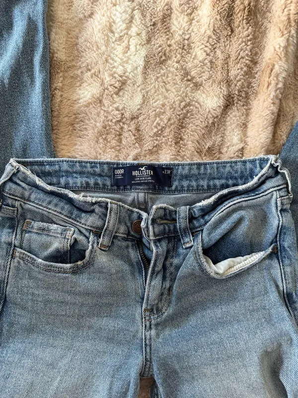 Hollister Jeans Bootcut Low-Rise - Image 2