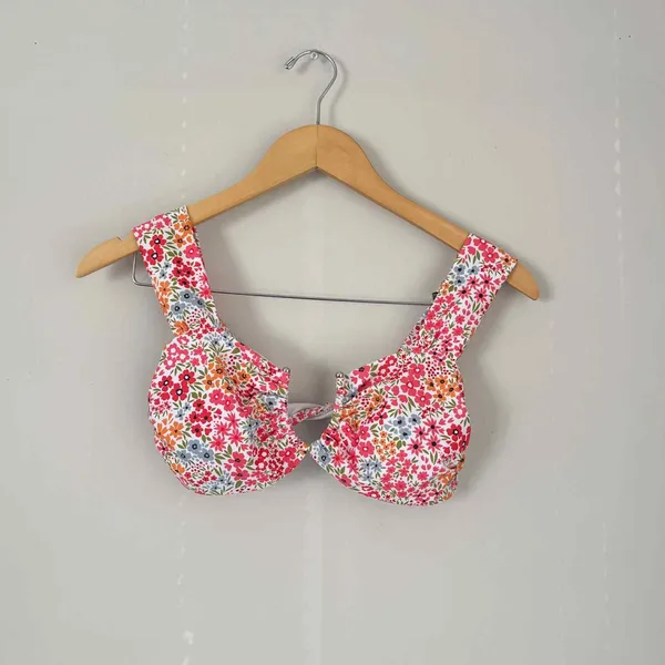 Shein Multi Colored Floral Print Two Piece Bikini Size Small - Image 4
