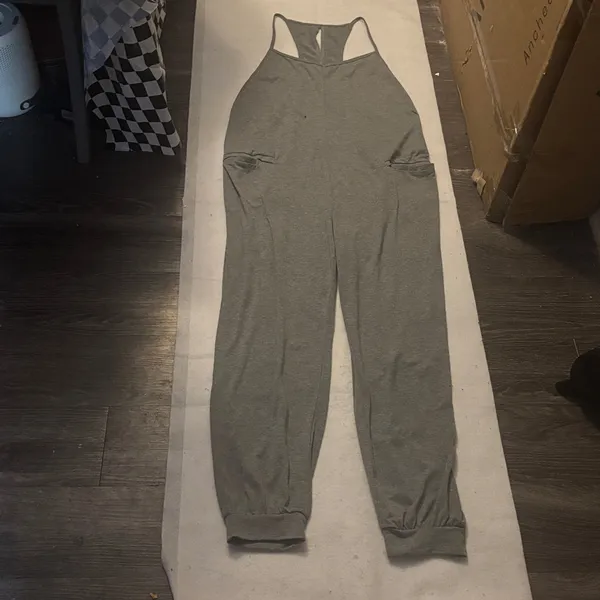 Grey Women's Relaxed Racerback Jumpsuit with Pockets XL Boho Cozy Loungewear Emo - Image 3
