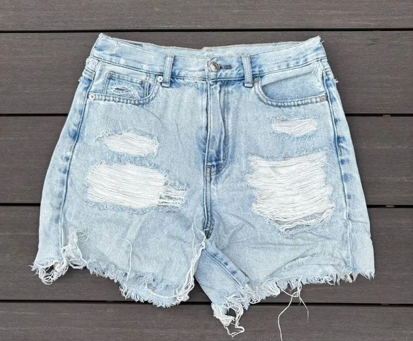 American Eagle Distresse Mom Jean Shorts - Image 6