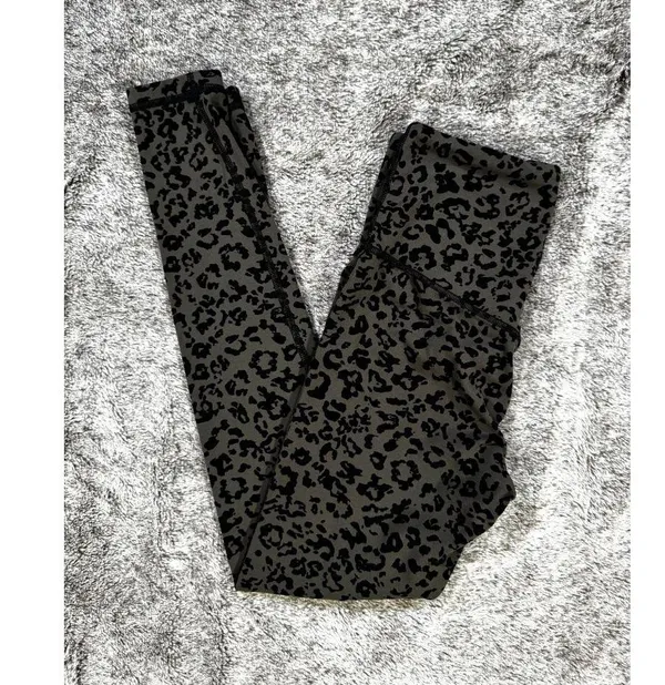 Athleta Elation Ultra High Rise Tight Sz XS - Image 2